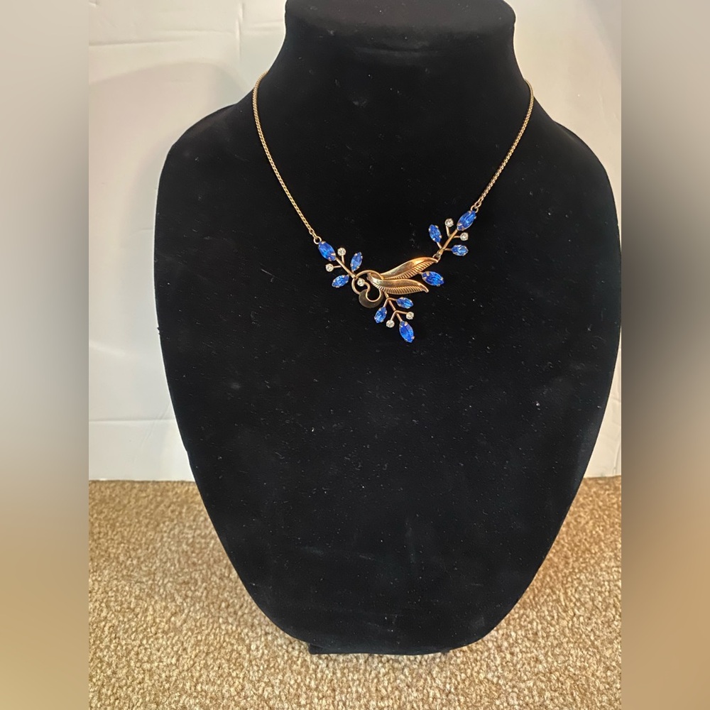 Vandell Van Dell 1/20 12 karat gold filled blue branch leaf  necklace vintage